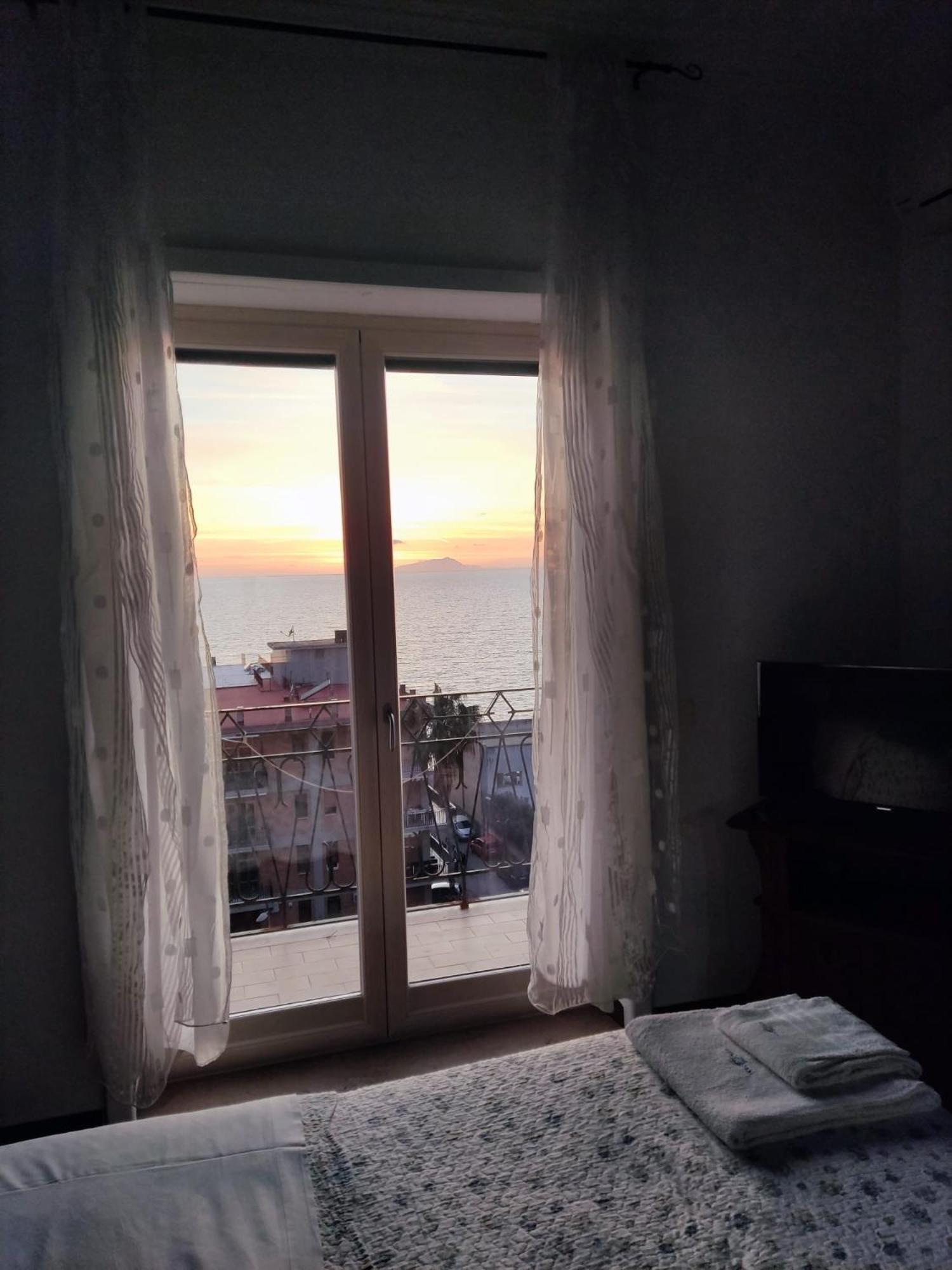 Ferienwohnung House Of Sun 2016 Castellammare di Stabia Exterior foto